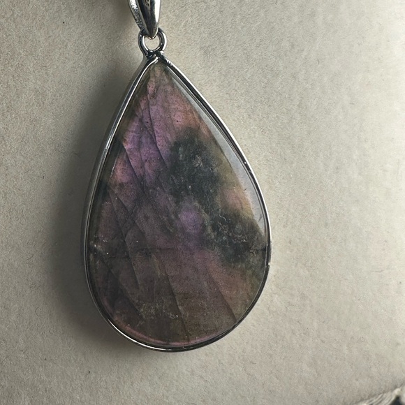 Purple Flash Labradorite Teardrop Necklace - Picture 5 of 10